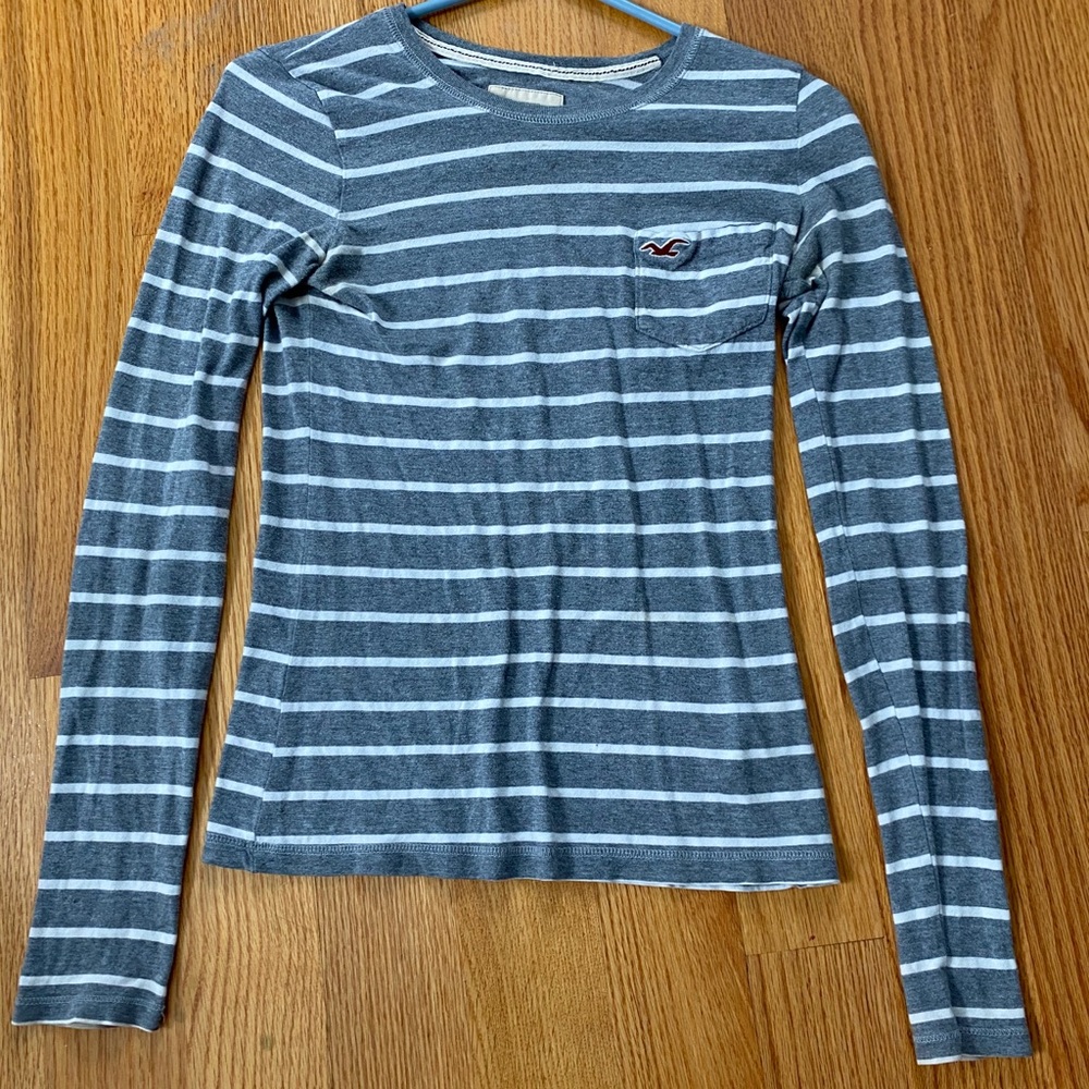 Hollister Long Sleeve Crewneck